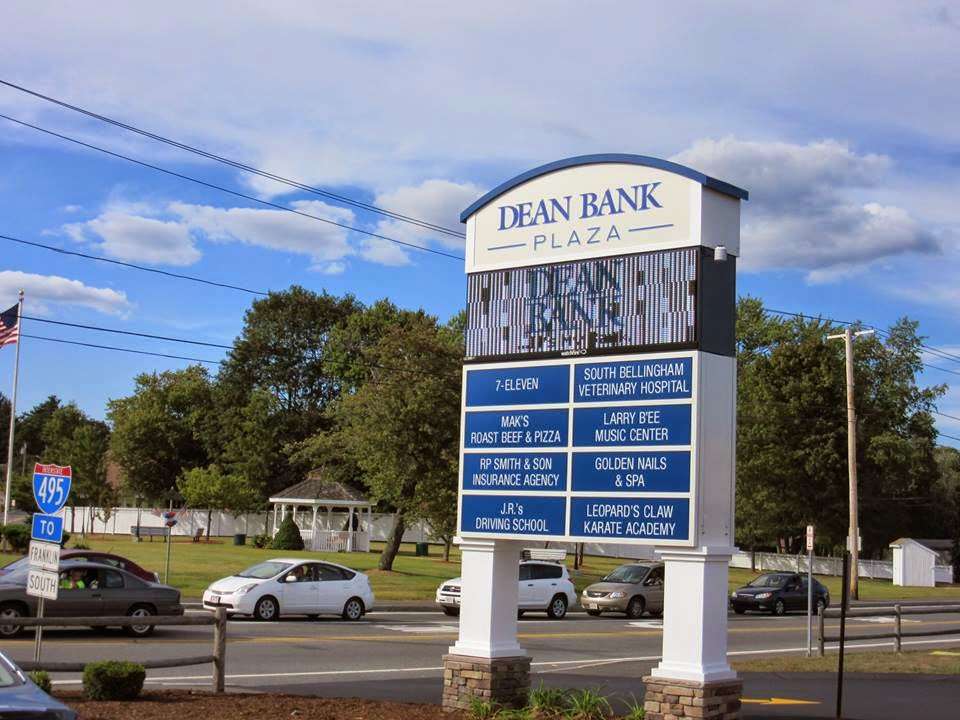 Dean Bank | 411 Pulaski Blvd, Bellingham, MA 02019, USA | Phone: (508) 883-2000