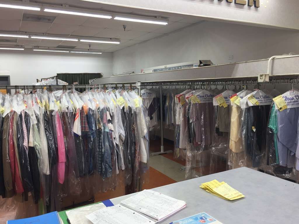 Clean Clothes Dry Cleaners and Alterations - The Plaza, Charlott | 7320 The Plaza, Charlotte, NC 28215, USA | Phone: (704) 568-7616