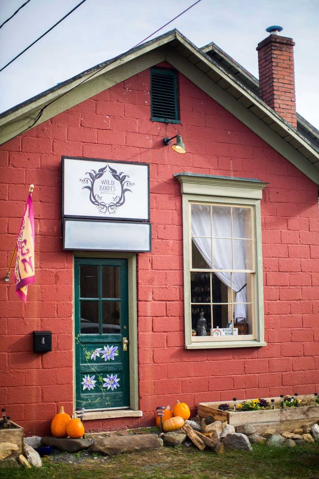 Wild Roots Apothecary | Sperryville, VA 22740, USA | Phone: (540) 227-0491