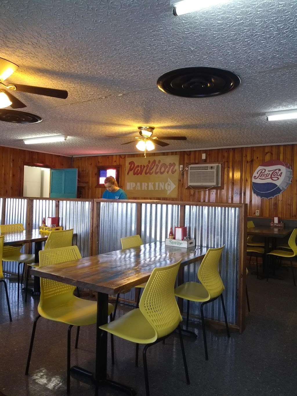 Cottons Seafood Of Lincolnton | 1942 Gastonia Hwy, Lincolnton, NC 28092, USA | Phone: (704) 240-3939