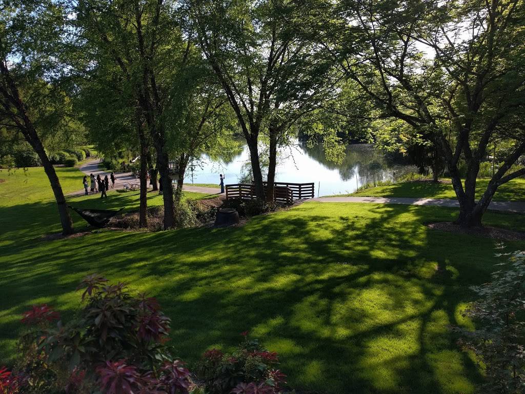 Commonwealth Lake Park | SW Butner Rd &, SW Huntington Ave, Portland, OR 97225, USA | Phone: (503) 645-3539