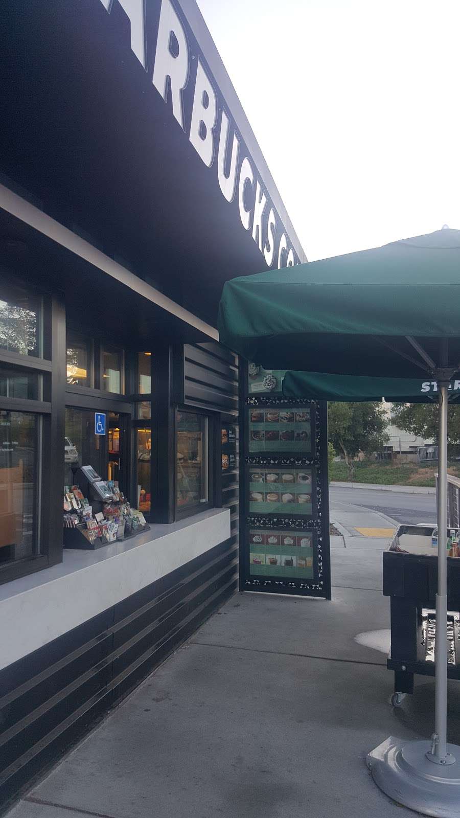 Starbucks | 2575 Sand Hill Rd Building #047, Menlo Park, CA 94025, USA | Phone: (650) 234-8187