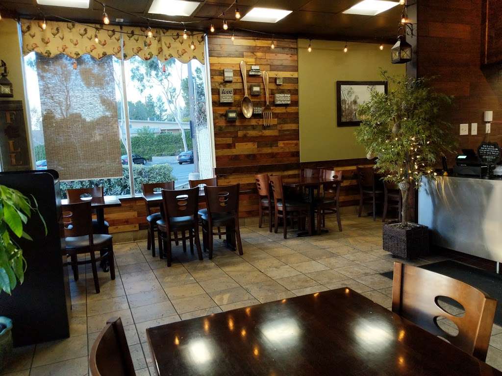 Corner Grill | 6585 Foothill Blvd, Tujunga, CA 91042 | Phone: (818) 273-9332