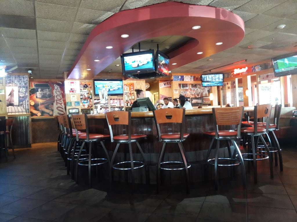 Applebees Grill + Bar | 8999 Ocean Gateway, Easton, MD 21601, USA | Phone: (410) 770-9883