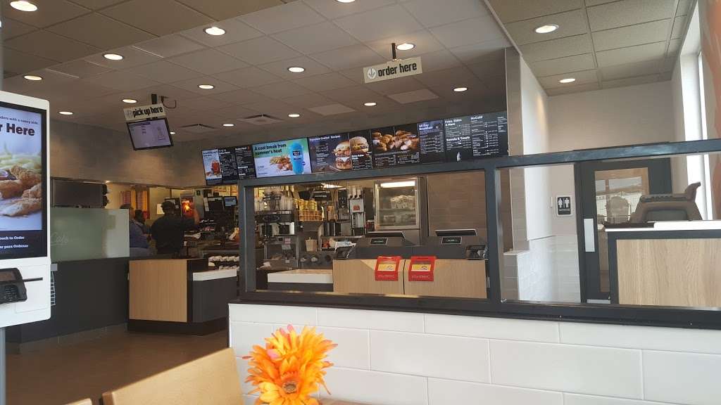 McDonalds | 14099 Northwest Fwy, Houston, TX 77040, USA | Phone: (713) 460-0200