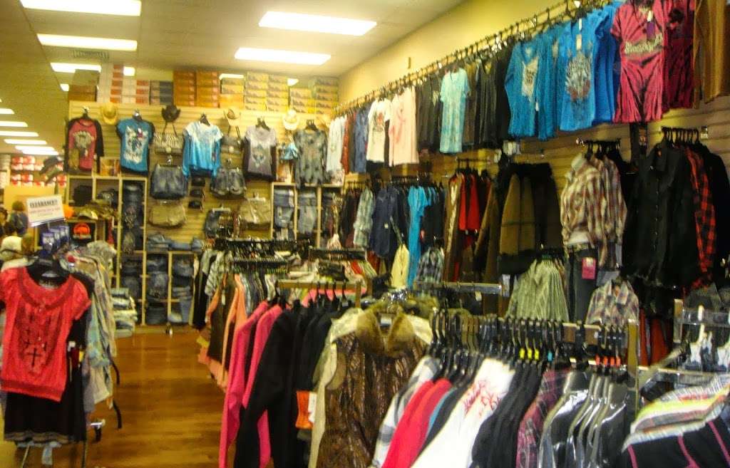 Russells Western Wear | 3527 US-98, Lakeland, FL 33809, USA | Phone: (863) 937-8918