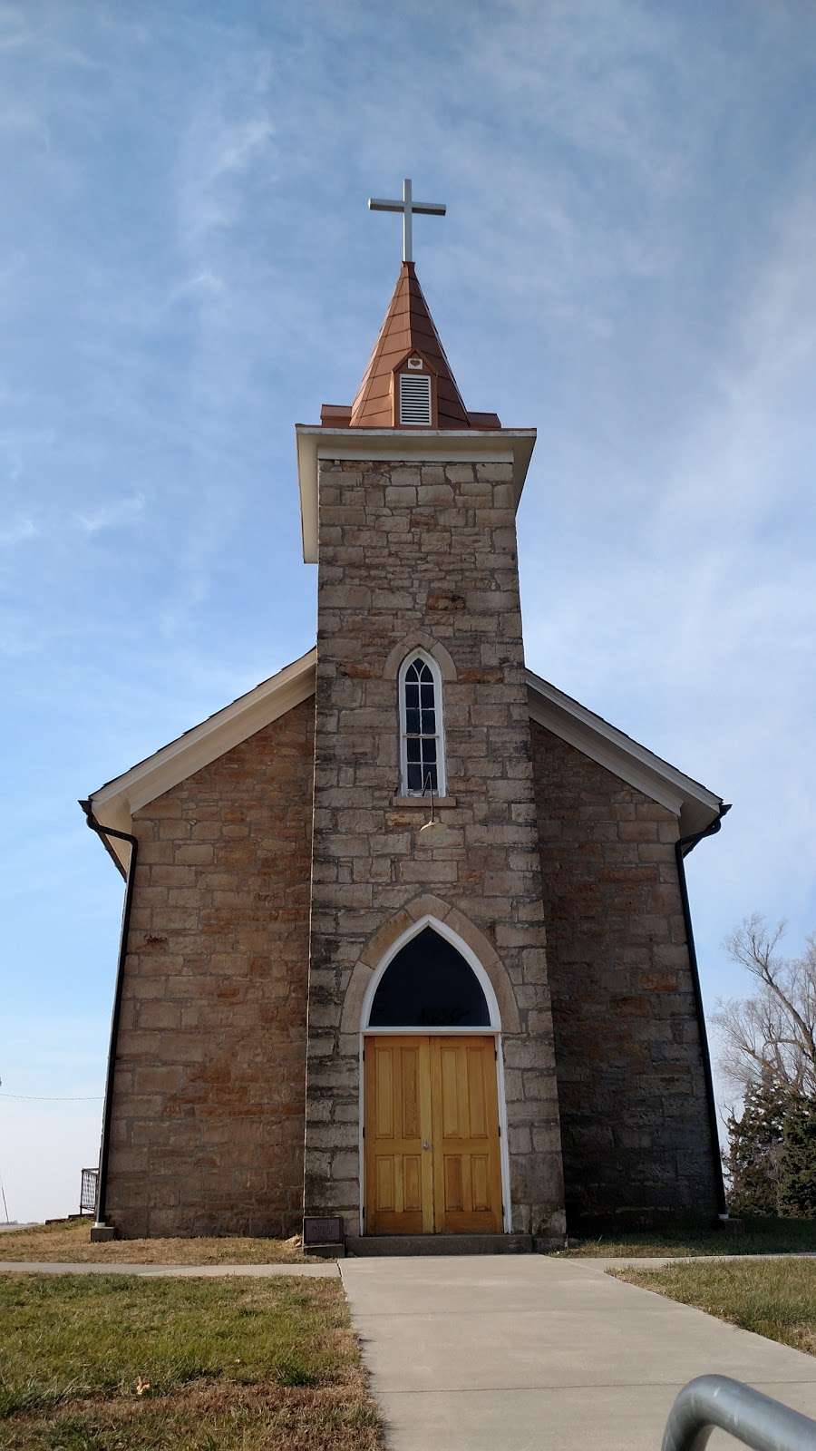 St. Patrick Catholic Church | 19384 234th Rd, Atchison, KS 66002 | Phone: (913) 367-0671