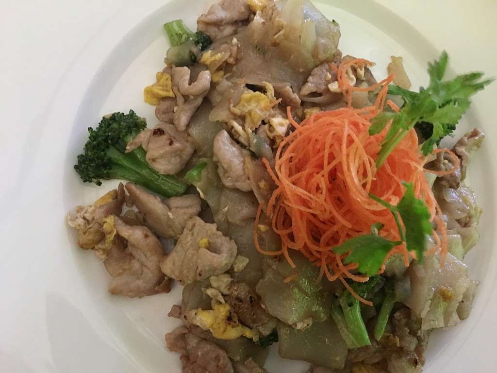 D Thai Kitchen | 677 Commerce St, Thornwood, NY 10594 | Phone: (914) 741-1313