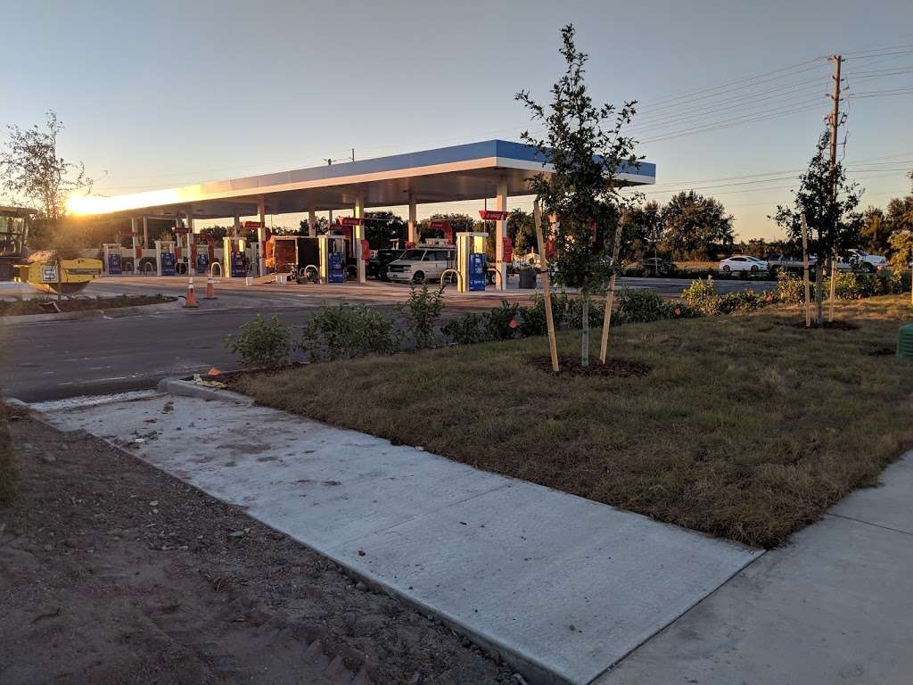 7-11 | 3300 W Carroll St, Kissimmee, FL 34741, USA