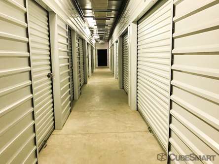 CubeSmart Self Storage | 4230 North Farm to Market 565 Road, Old River-Winfree, TX 77523, USA | Phone: (281) 576-4700