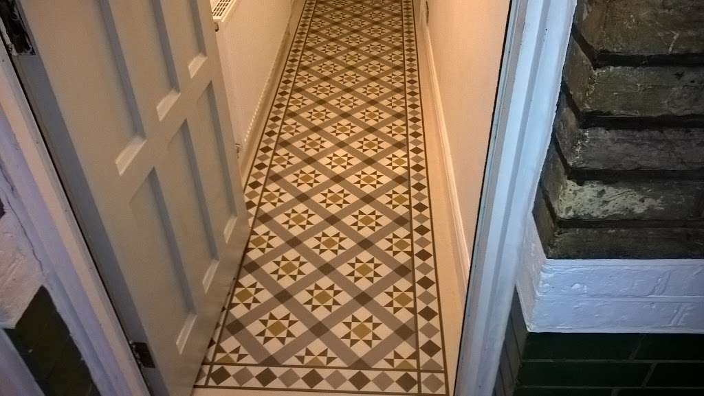 Style Flooring Design Ltd | 47 Somerset Rd, Redhill RH1 6LT, UK | Phone: 01737 225384