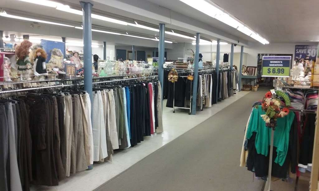 Goodwill Retail Store and Donation Center | 202 E Main St, Thurmont, MD 21788, USA | Phone: (301) 271-2100