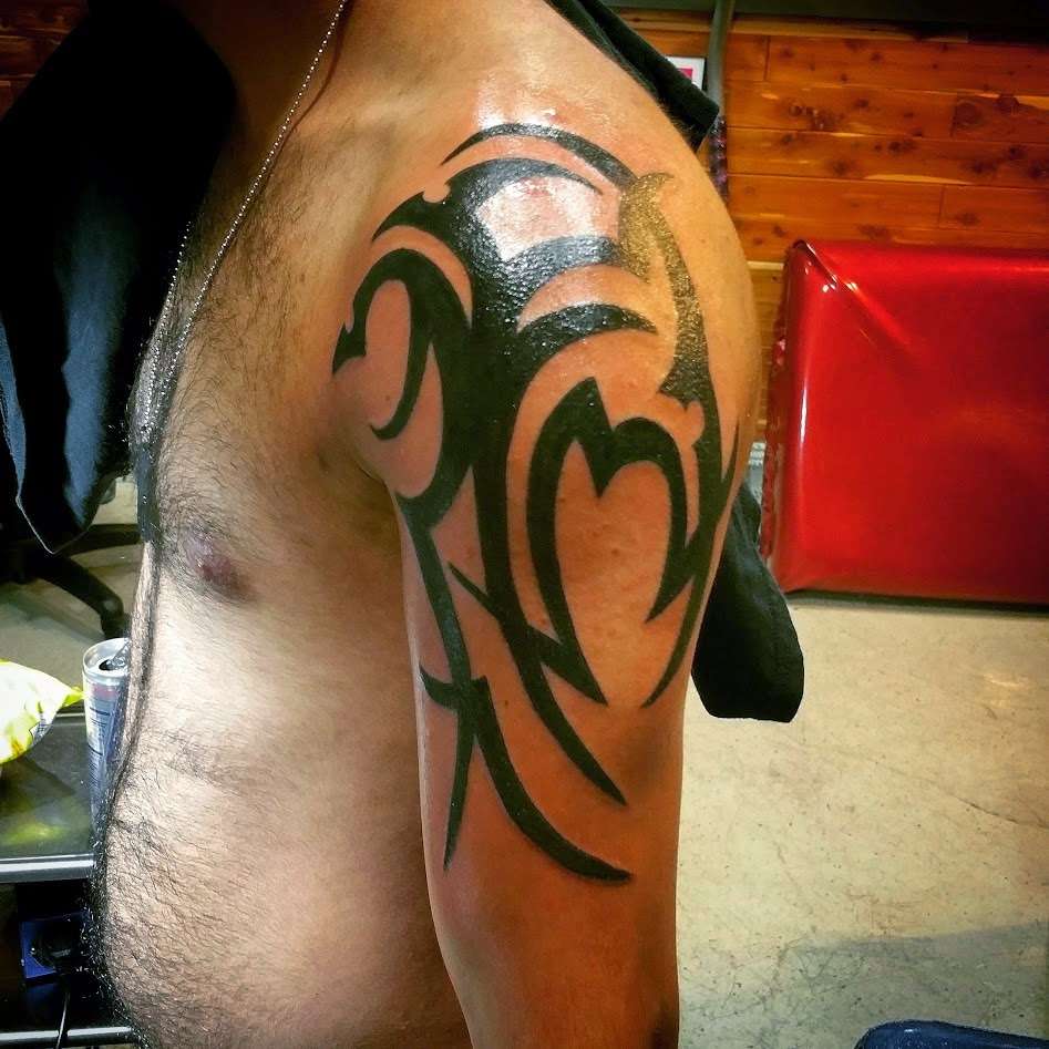 24 Hour Tattoo & Piercing | 786 N Arizona Ave, Chandler, AZ 85225, USA | Phone: (585) 360-6980