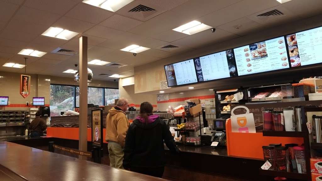 Dunkin Donuts | 577 Walnut St, Lynn, MA 01905, USA | Phone: (781) 592-2097