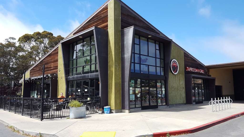 Devils Slide Taproom | 5560 Pacific Coast Hwy, Pacifica, CA 94044, USA | Phone: (650) 898-8855