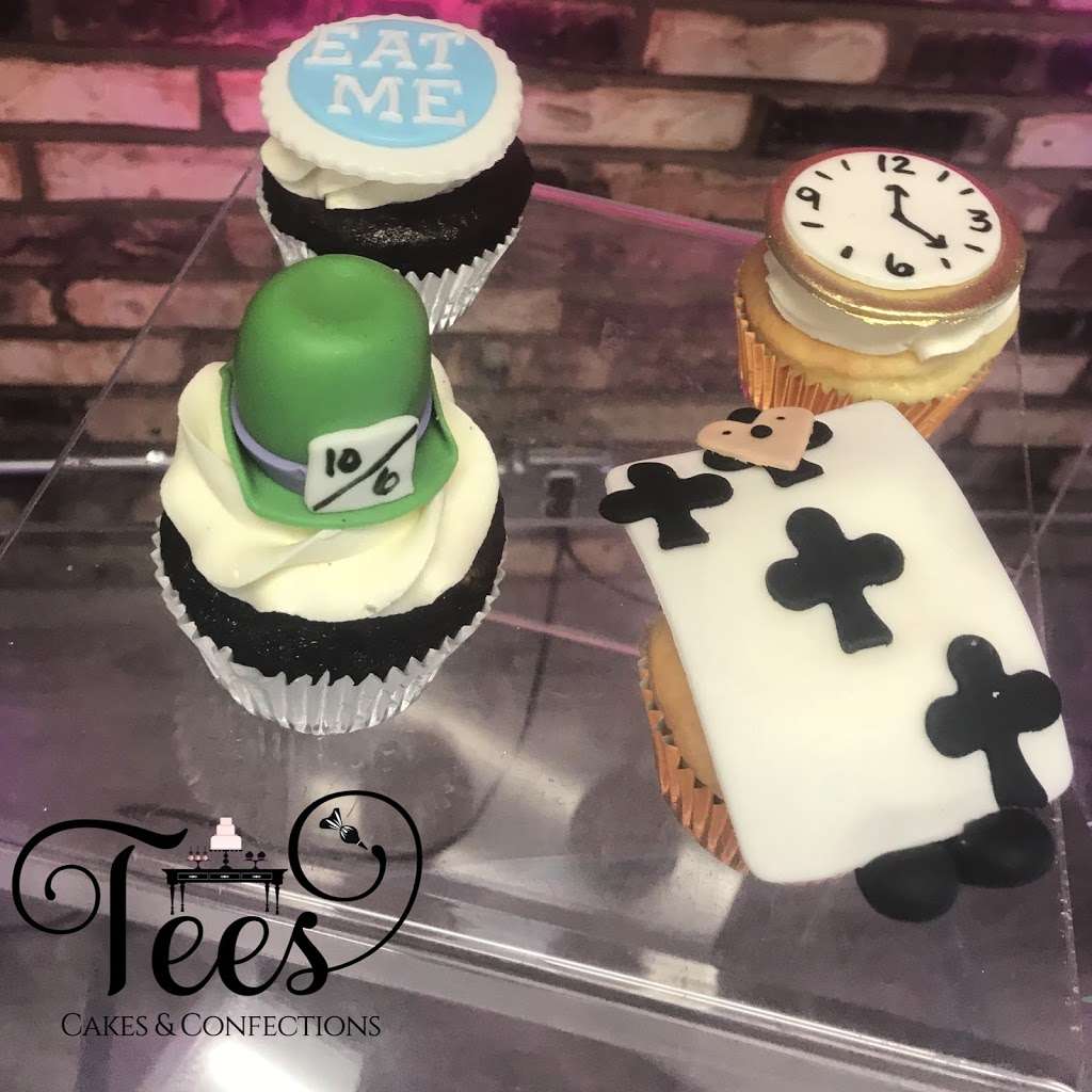 Tees Cakes and Confections | 16150 S Cicero Ave #8, Oak Forest, IL 60452, USA | Phone: (708) 465-1206