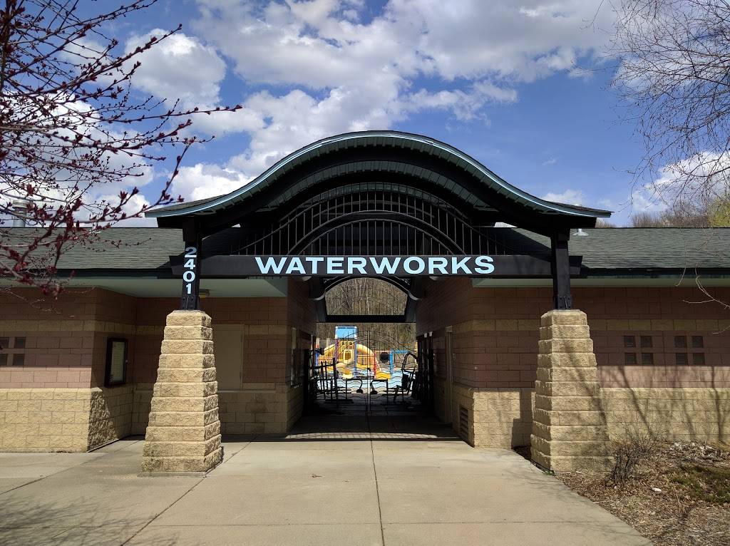 Battle Creek Water Park | 2401 Upper Afton Rd, Maplewood, MN 55119, USA | Phone: (651) 748-2500