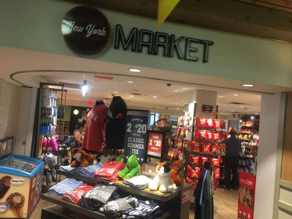 Sloatsburg Service Area 33 New York State Thruway, Sloatsburg, NY