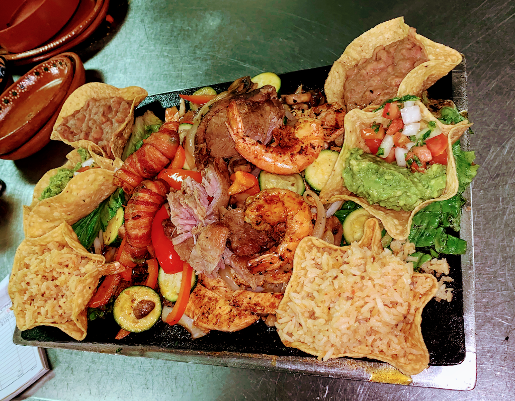 San Miguel De Allende Bar And Grill | 17156 FM 1097, Montgomery, TX 77356, USA | Phone: (936) 449-8028