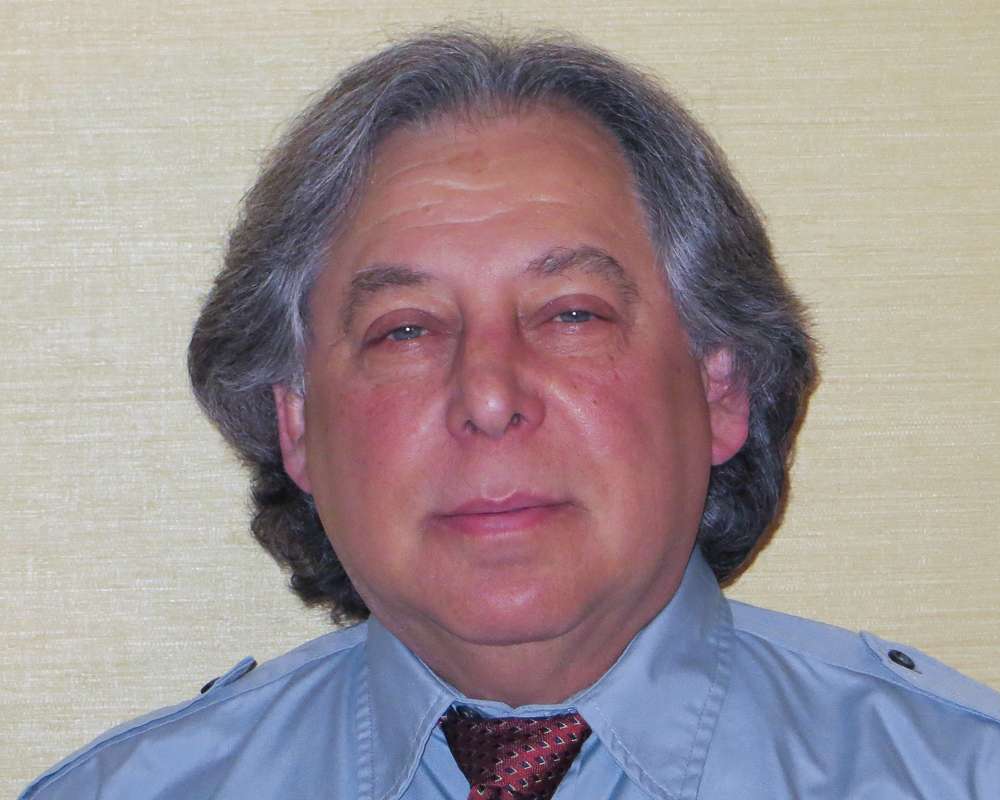 William L. Golden, PhD | 4 Ryder Rd, Briarcliff Manor, NY 10510, USA | Phone: (914) 762-2986
