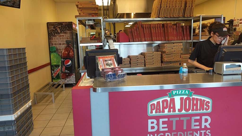 Papa Johns Pizza | 10574 E 96th St, Indianapolis, IN 46256, USA | Phone: (317) 841-7272