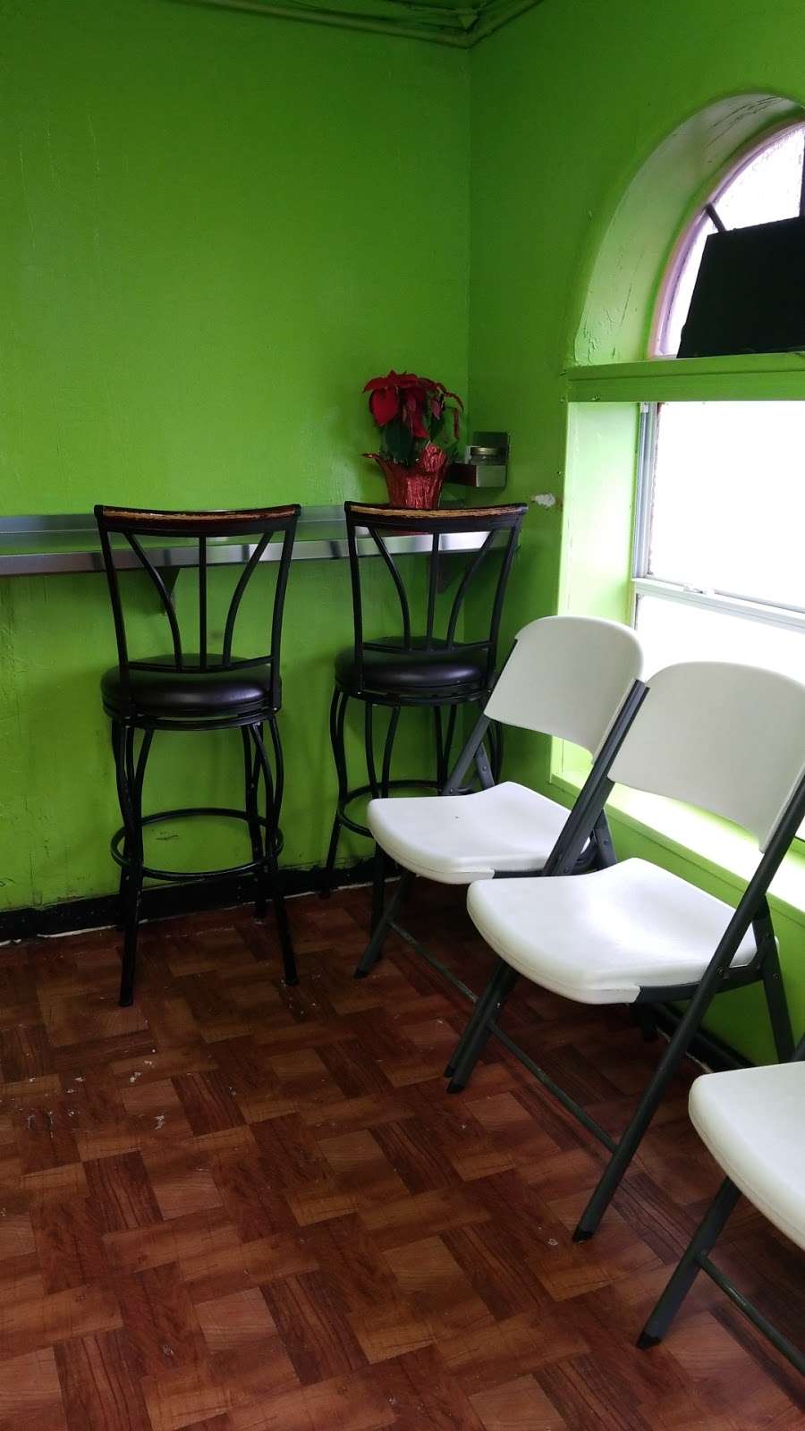 Taqueria Doña Elva | 3022 E Illinois Ave, Dallas, TX 75216 | Phone: (214) 554-5757