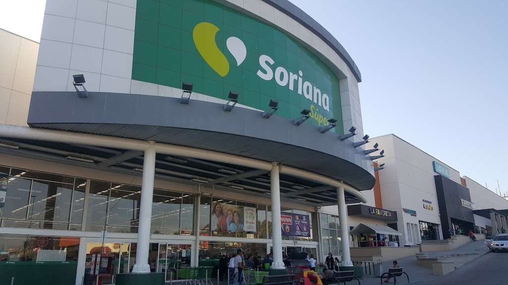 Soriana Súper 391 Gato Bronco | Gato Bronco 18651, Lago Sur, 22550 Tijuana, B.C., Mexico | Phone: 664 660 1130