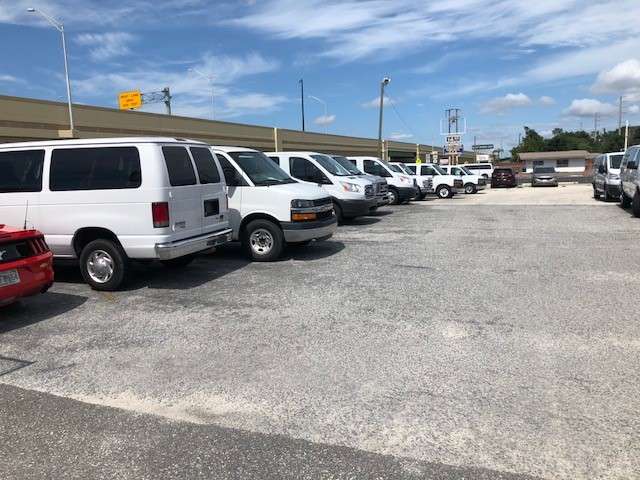 Carls Van Rentals | 4829, 3011 McCoy Rd, Orlando, FL 32812 | Phone: (407) 856-8866