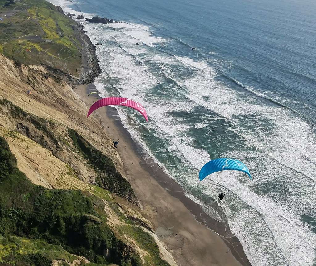 Paragliding San Francisco | 50 West Manor Drive, 1001, Pacifica, CA 94044, USA | Phone: (530) 263-7558