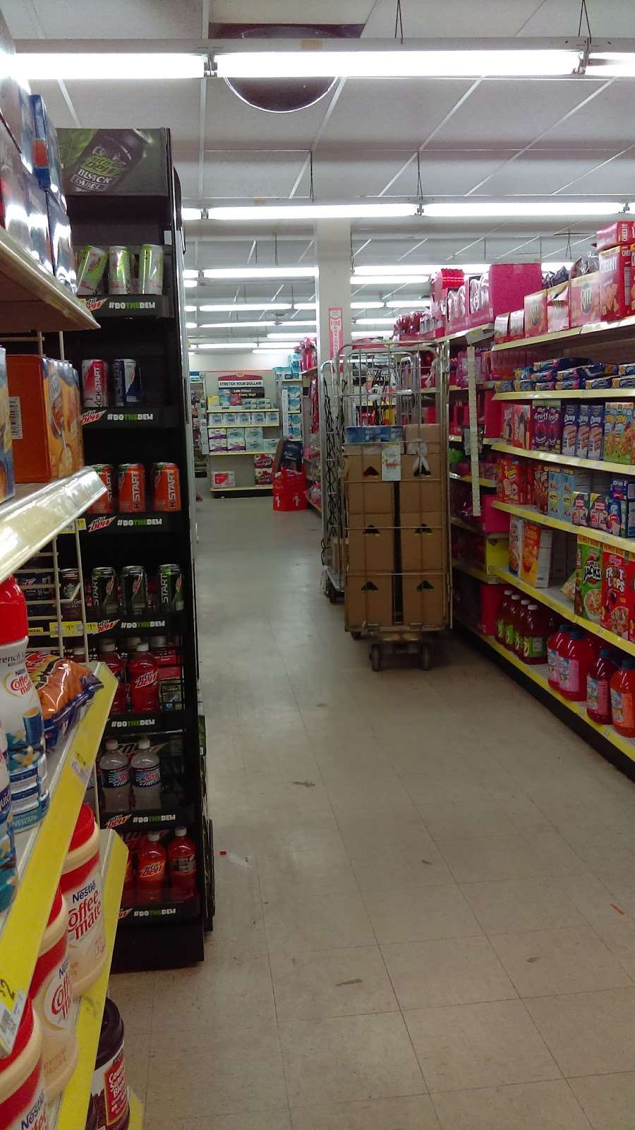 Dollar General | 150 S Kennedy Dr Ste 6-7A, Carpentersville, IL 60110 | Phone: (847) 426-8498