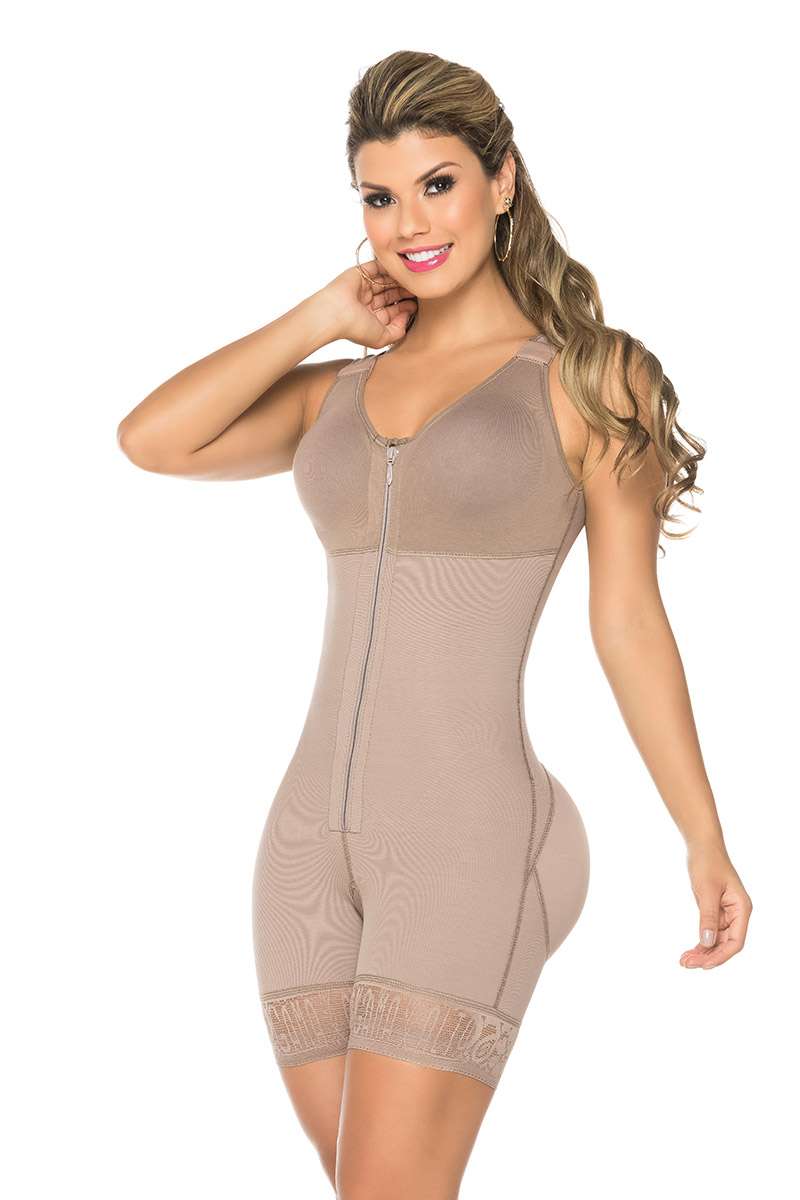 Fajas Colombianas Curves Experts | 8951 Ruthby St #4b, Houston, TX 77061, USA | Phone: (832) 475-3155