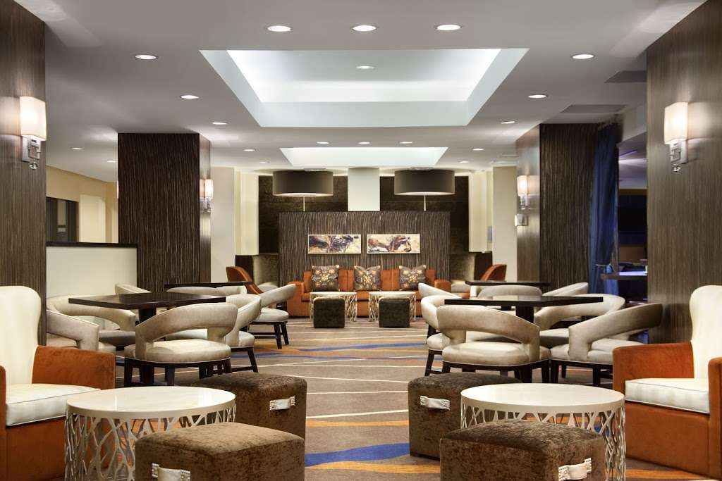 Hilton New York JFK Airport | 144-02 135th Ave, Jamaica, NY 11436 | Phone: (718) 659-0200