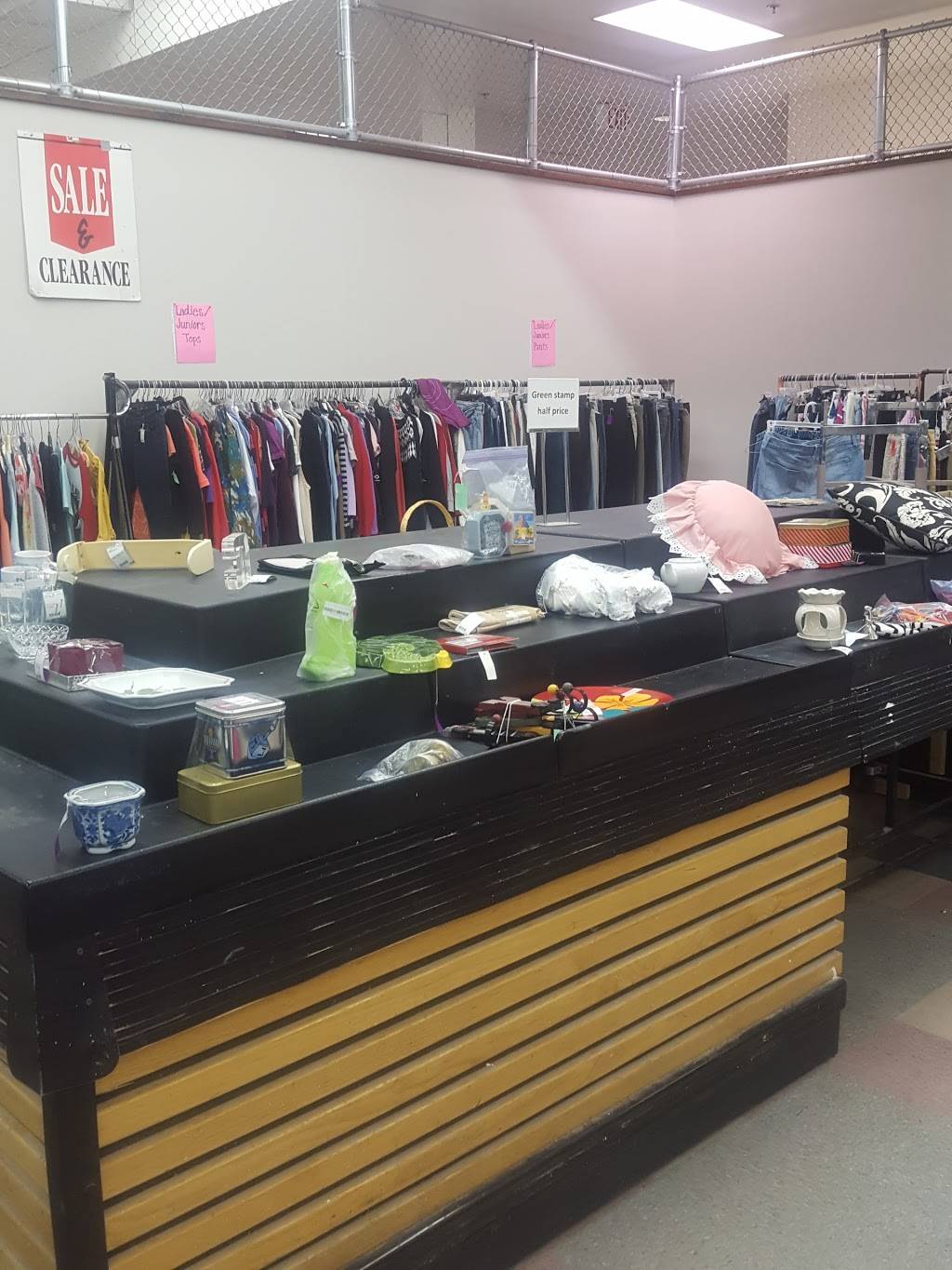 Thrift Shop | 801 Chaffee Rd, Fort Bliss, TX 79916 | Phone: (915) 562-5451