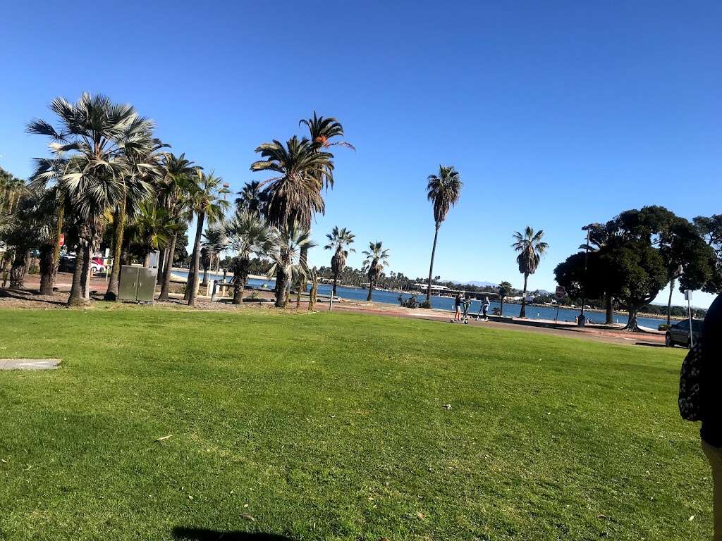 Ventura Cove Park | 3209 Gleason Rd, San Diego, CA 92109, USA | Phone: (619) 525-8213