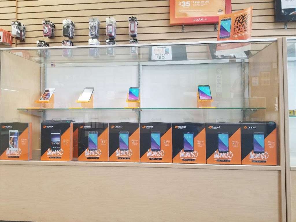 Boost Mobile & Simple mobile by Nationwide Cellular | 7729 Quivira Rd, Lenexa, KS 66216 | Phone: (913) 948-6643