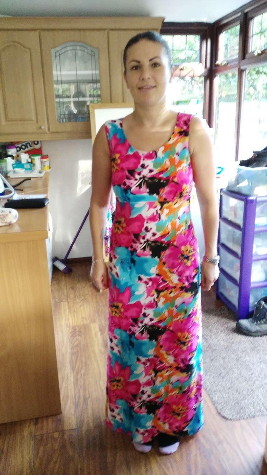 www.madzdressmaking.co.uk | 6The, The Firle, Langdon Hills, Basildon SS16 6NB, UK | Phone: 07951 689841