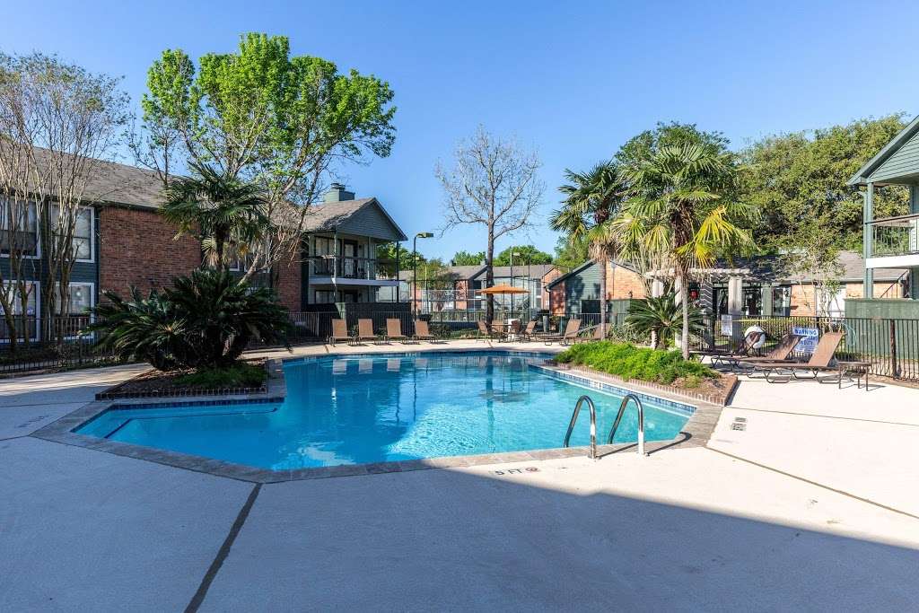 Broadmoor | 10215 Beechnut St, Houston, TX 77072, USA | Phone: (281) 495-7080