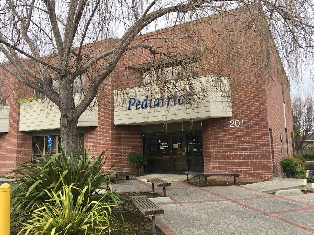 Pediatrics: Palo Alto Medical Foundation: Sutter Health Affiliat | 201 Old San Francisco Rd, Sunnyvale, CA 94086, USA | Phone: (408) 730-4251