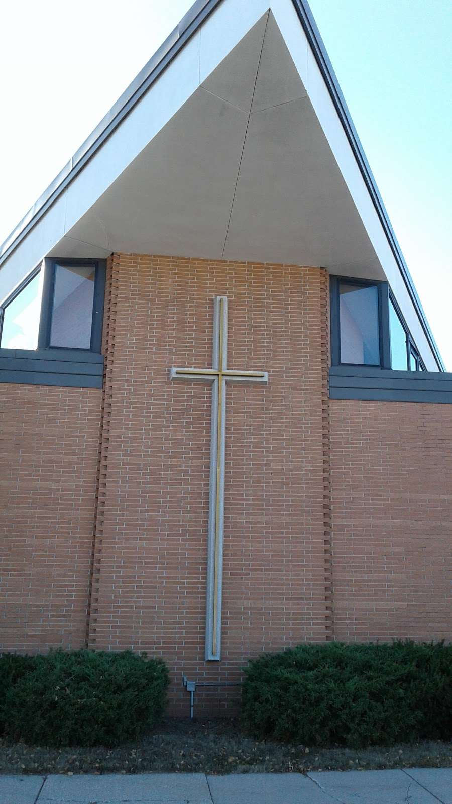 Christ Church United Methodist | 5109 Washington Ave, Racine, WI 53406, USA | Phone: (262) 632-1607