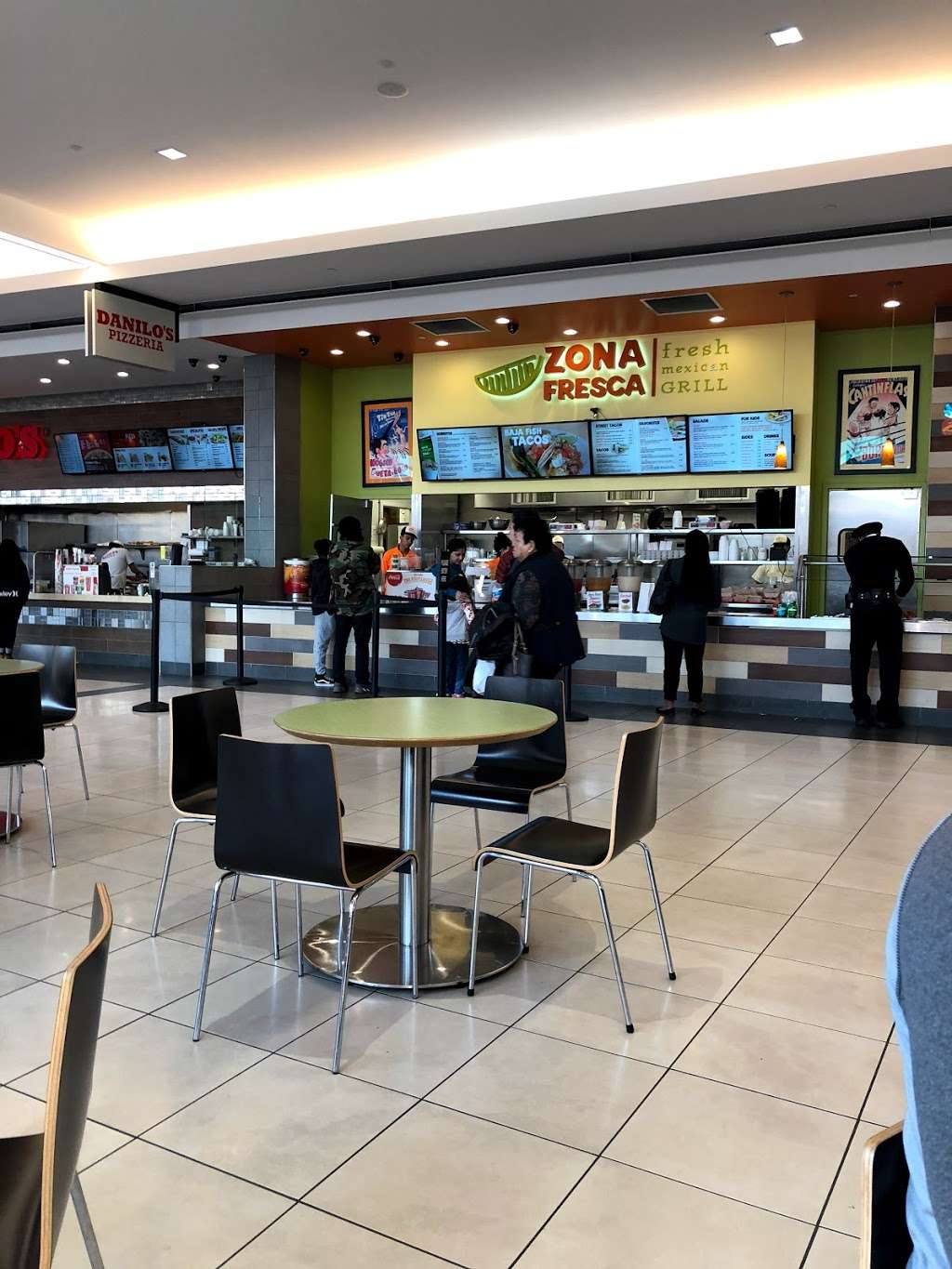 Zona Fresca | 150 Quakerbridge Mall, Lawrence Township, NJ 08648, USA | Phone: (609) 799-0200