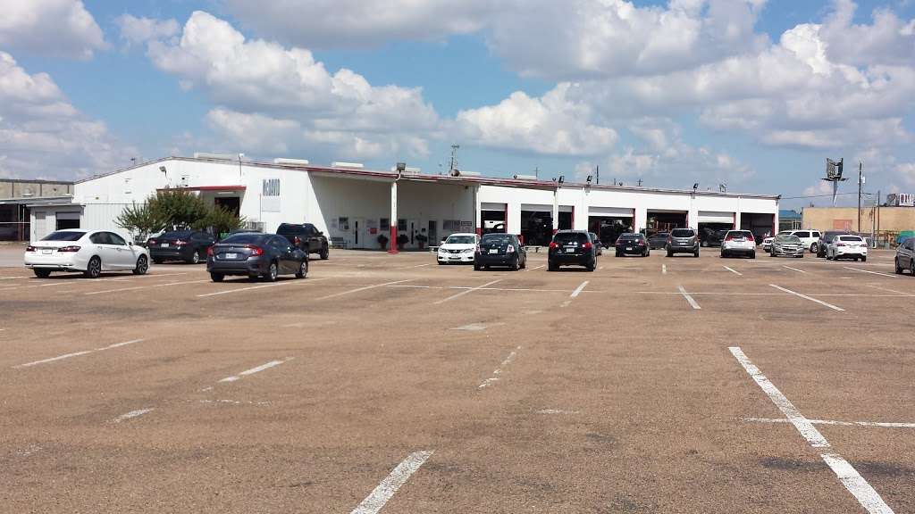 David McDavid Collision Center Houston | 109 Winkler Dr, Houston, TX 77087 | Phone: (713) 641-6160