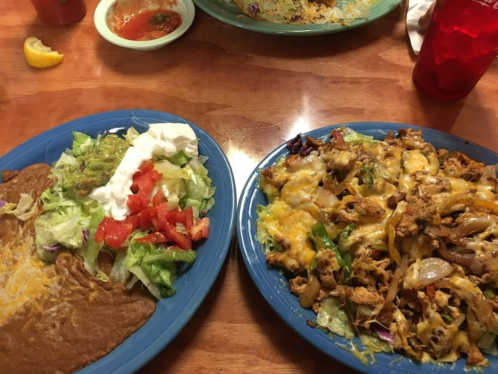 Los Magueyes Mex Belleview | 10465 US-441, Belleview, FL 34420 | Phone: (352) 203-4894