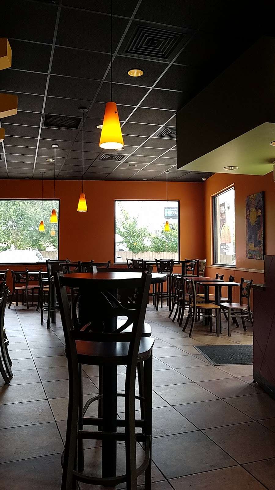 Taco Bell | 3127 Inwood Rd, Dallas, TX 75235 | Phone: (214) 350-2897