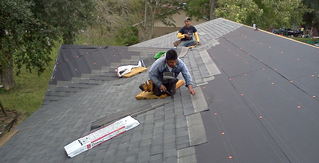 Jimenez Bros Roofing | 106 Burke St, Jones Creek, TX 77541, USA | Phone: (979) 709-0764