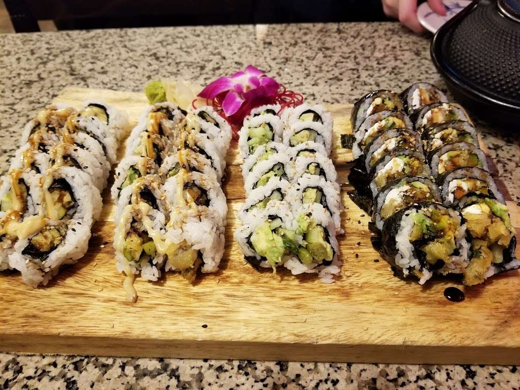 Sushi One | 3820 W 10th St, Greeley, CO 80634, USA | Phone: (970) 351-7400