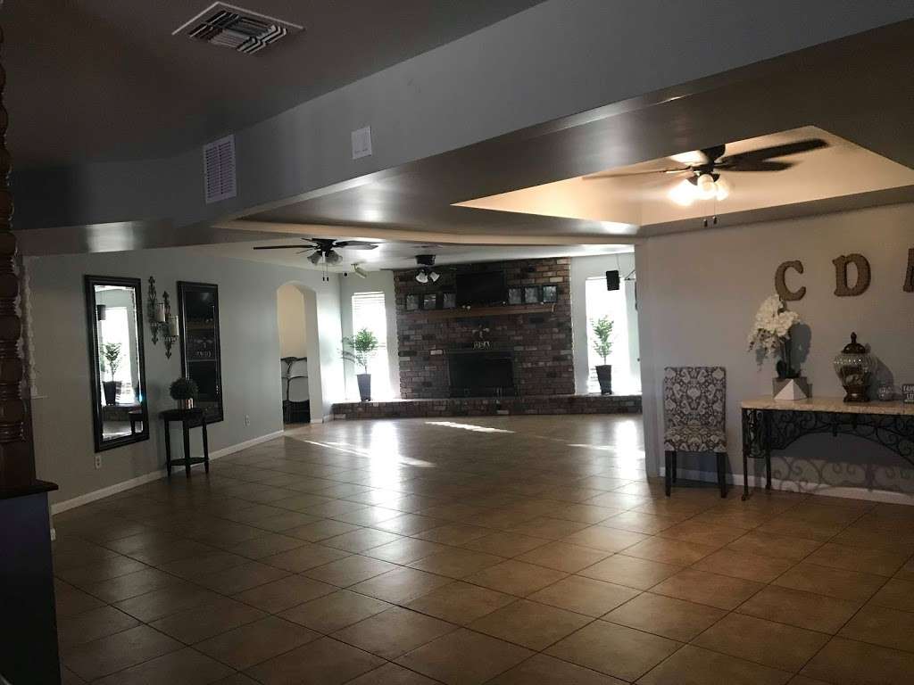 Iglesia Casa De Misericordia | 6412 W Broadway Rd, Phoenix, AZ 85043, USA | Phone: (623) 570-7237 Iglesia Casa De Misericordia | 6412 W Broadway Rd, Phoenix, AZ 85043, USA | Phone: (623) 570-7237