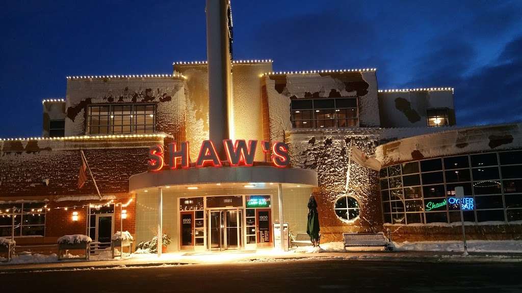 Shaws Crab House | 1900 E Higgins Rd, Schaumburg, IL 60173, USA | Phone: (847) 517-2722