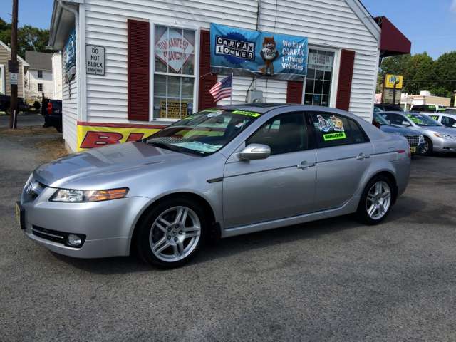 Crown Auto Sales | 930 Bedford St, Abington, MA 02351 | Phone: (781) 871-9700