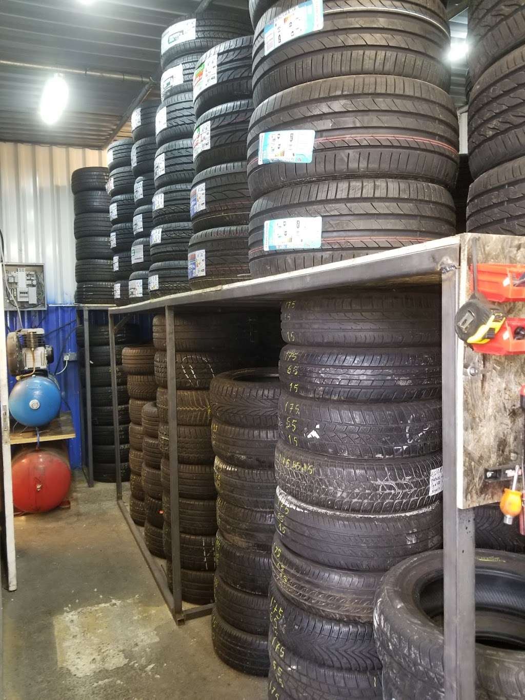 CMS Tyres | 500 Gale St, Dagenham RM9 4NU, UK | Phone: 07473 803383