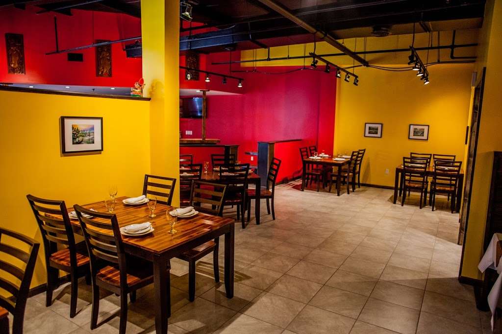 Mali Thai Bistro | 579 SE Melody Ln, Lees Summit, MO 64063, USA | Phone: (816) 944-4119